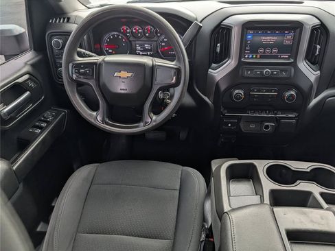 Used 2020 Chevrolet Silverado 2500 Custom w/ Custom Value Package AWD/4WD image 27