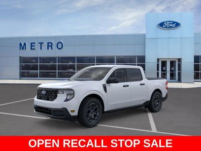 New 2025 Ford Maverick XLT w/ Equipment Group 302A