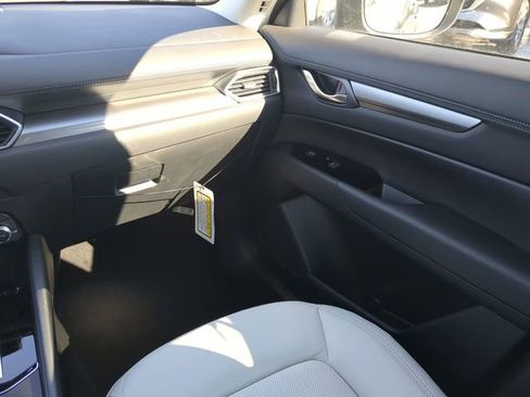 New 2025 MAZDA CX-5 AWD 2.5 S w/ Preferred Package image 16