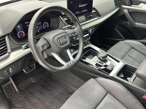 Used 2021 Audi SQ5 Premium Plus w/ Premium Plus Package AWD/4WD image 12