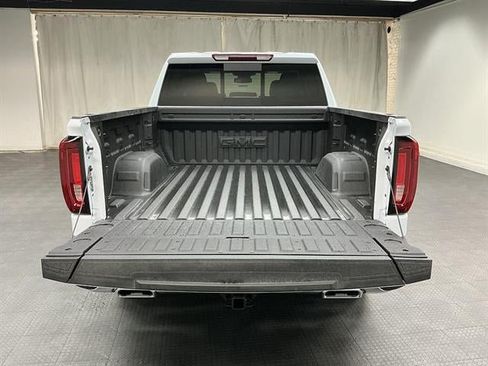 New 2026 GMC Sierra 1500 SLT w/ SLT Premium Package AWD/4WD image 40