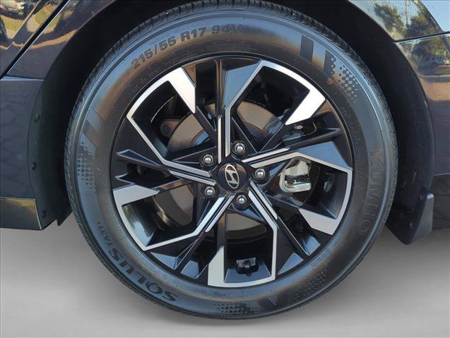 Used 2025 Hyundai Sonata SEL FWD image 12