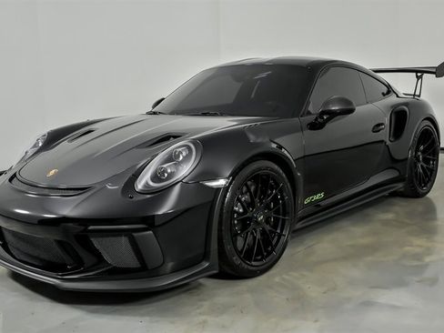 Used 2019 Porsche 911 GT3 RS RWD image 6