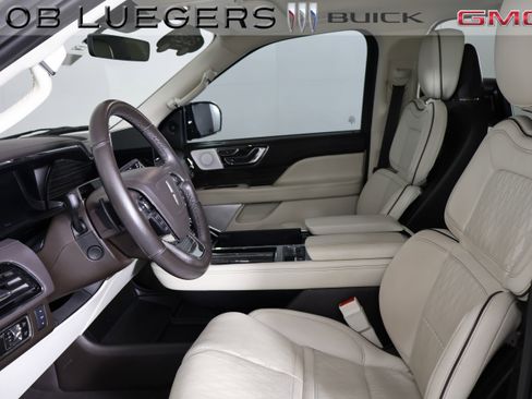 Used 2023 Lincoln Navigator L Black Label image 12