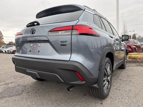 New 2026 Toyota Corolla Cross XLE image 16