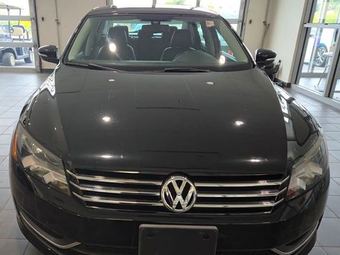 Used 2014 Volkswagen Passat 1.8T SE FWD image 8