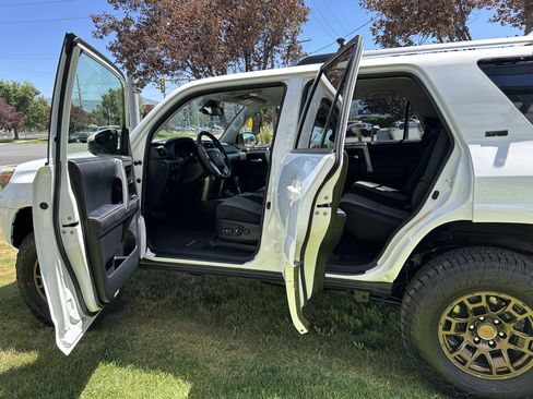 Used 2023 Toyota 4Runner SR5 image 20