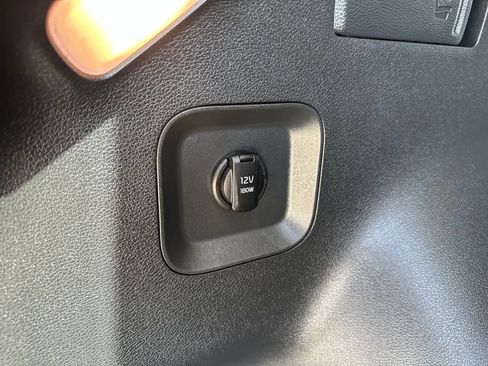 Used 2025 Kia Sportage EX FWD image 37