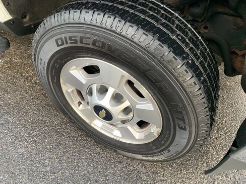 Used 2015 Chevrolet Silverado 2500 LT image 11