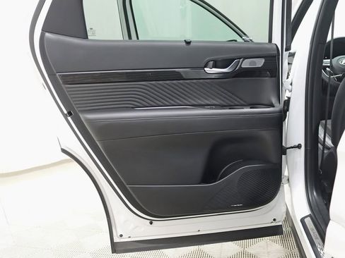 Used 2025 Hyundai Palisade Calligraphy AWD/4WD image 39