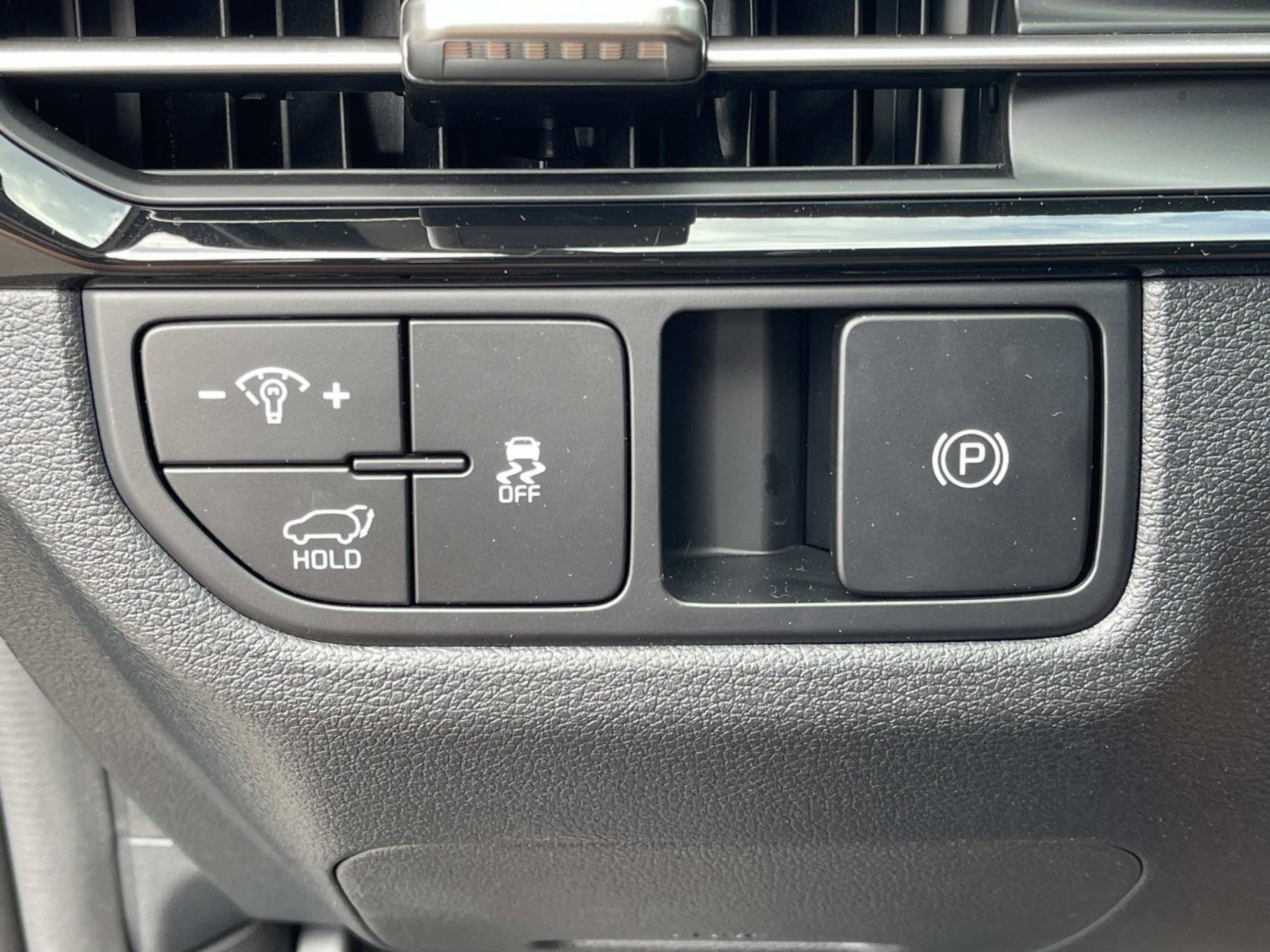 New 2026 Kia Sportage SX FWD image 34