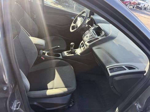 Used 2012 Ford Focus SE image 14