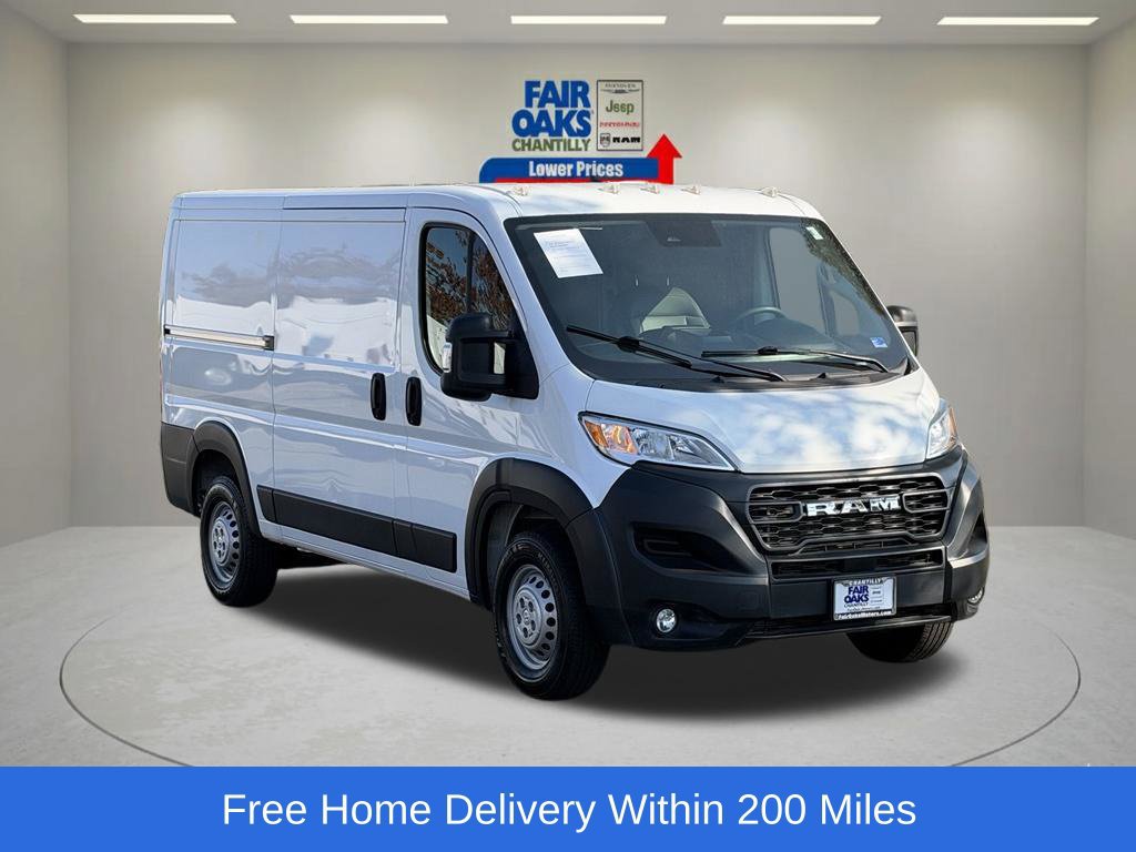 Used 2025 RAM ProMaster 2500 w/ Convenience Group FWD image 1