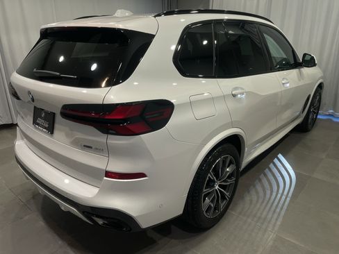 New 2026 BMW X5 xDrive40i w/ M Sport Package image 6