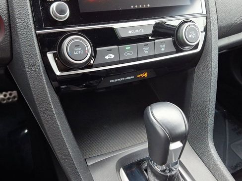 Used 2020 Honda Civic Sport image 15