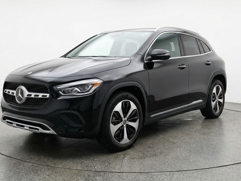 Used 2025 Mercedes-Benz GLA 250 image 3