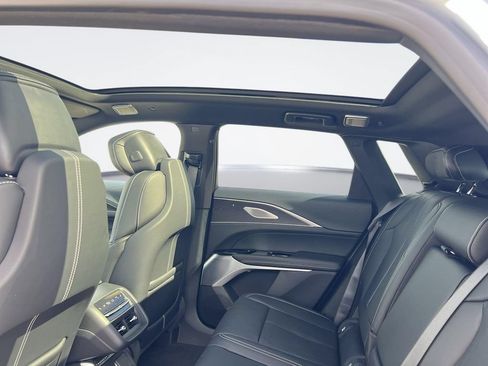 New 2026 Cadillac Lyriq V AWD/4WD image 29