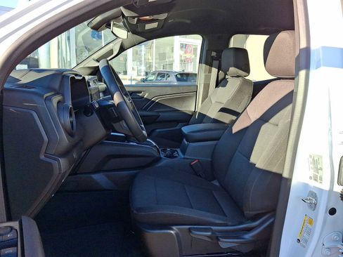 Used 2023 Chevrolet Colorado Trail Boss w/ Advanced Trailering Package image 24