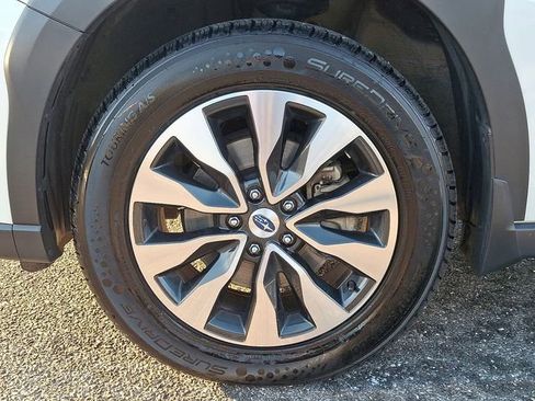Used 2024 Subaru Outback Limited w/ Popular Package #2 image 8