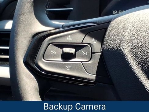 New 2027 Chevrolet Bolt LT w/ Comfort Package FWD image 13