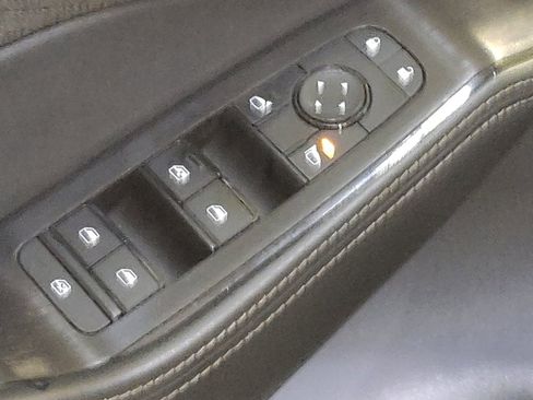 Used 2021 Nissan Rogue SV FWD image 27
