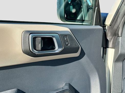 New 2025 Ford Bronco Big Bend w/ Black Diamond Package image 18