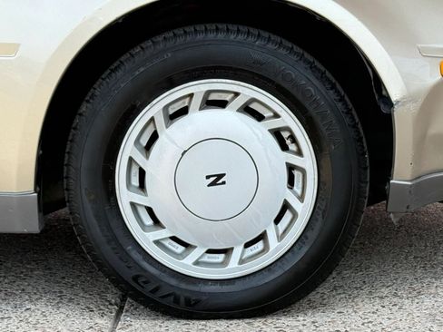 Used 1988 Nissan 300ZX GS RWD image 24