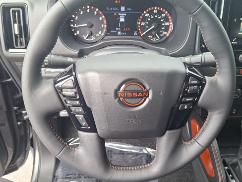 New 2026 Nissan Frontier PRO-4X w/ Pro Premium Package AWD/4WD image 7