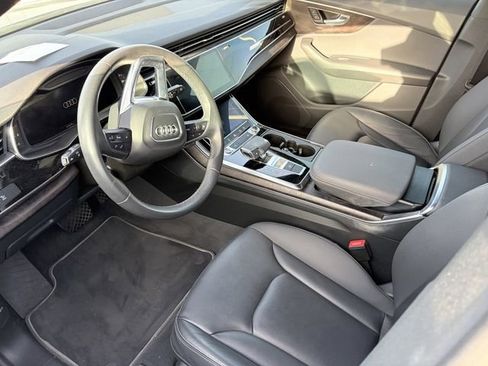 Used 2021 Audi Q8 Premium AWD/4WD image 4