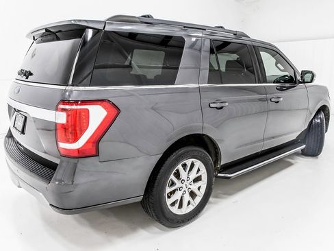 Used 2020 Ford Expedition XLT w/ Equipment Group 202A RWD image 7