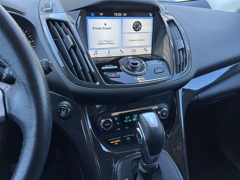 Used 2016 Ford Escape Titanium FWD image 21