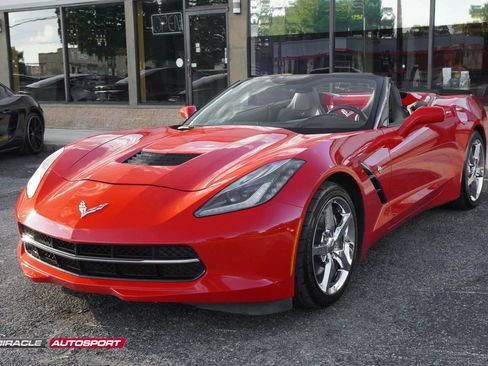 Used 2014 Chevrolet Corvette Stingray Convertible image 3