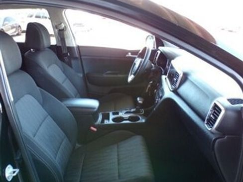 Used 2020 Kia Sportage LX FWD image 23