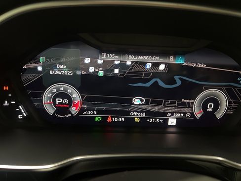 Used 2024 Audi Q3 2.0T Premium Plus image 64