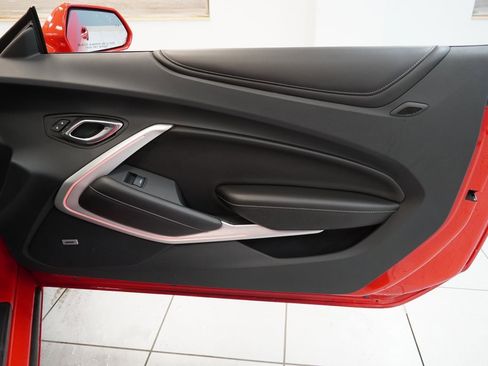 Used 2017 Chevrolet Camaro SS image 24