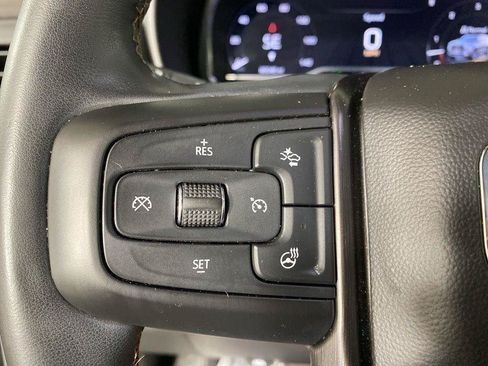 Used 2023 GMC Yukon XL AT4 w/ AT4 Premium Plus Package AWD/4WD image 41