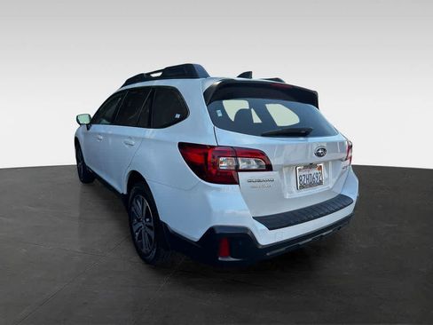 Used 2019 Subaru Outback 2.5i Limited AWD/4WD image 4
