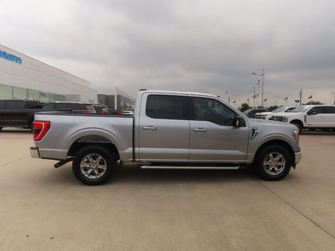 Used 2022 Ford F150 XLT w/ Equipment Group 302A High RWD image 10
