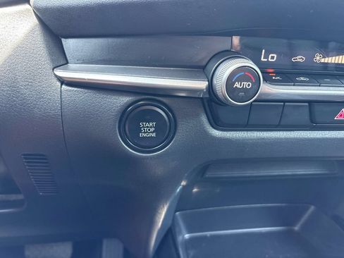 Certified 2024 MAZDA CX-30 AWD 2.5 S w/ Select Sport Pkg image 21