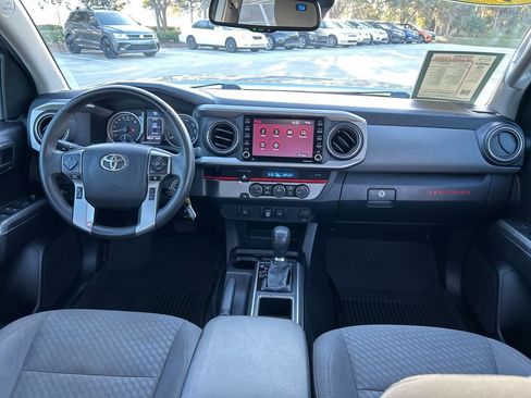 Used 2021 Toyota Tacoma SR5 image 10