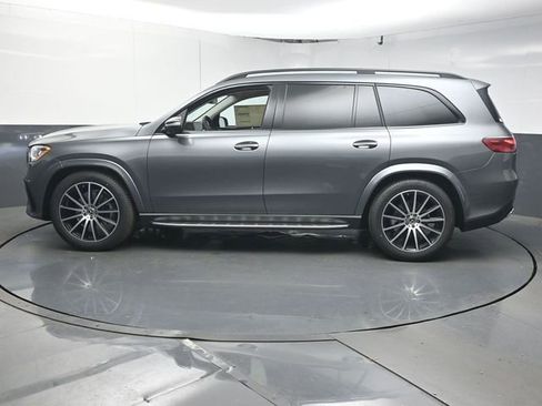 Used 2026 Mercedes-Benz GLS 450 4MATIC image 5