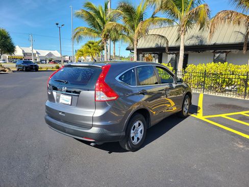Used 2014 Honda CR-V LX image 6