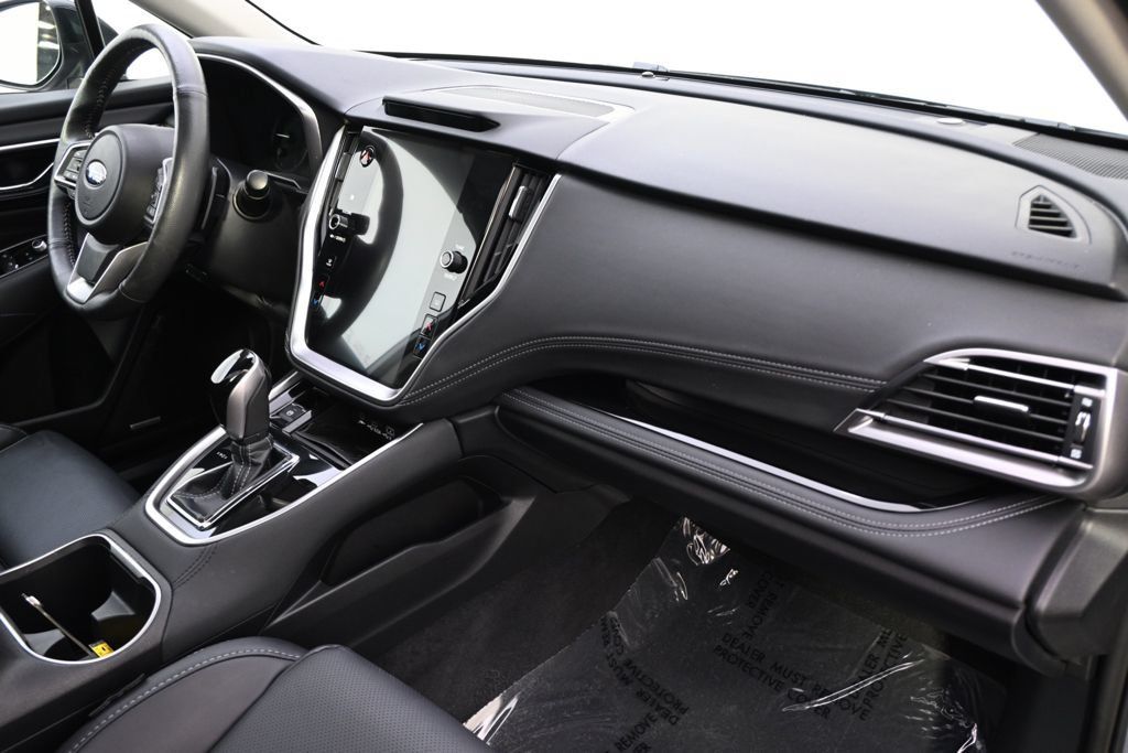Used 2025 Subaru Outback Limited w/ Tech Package 3 AWD/4WD image 15