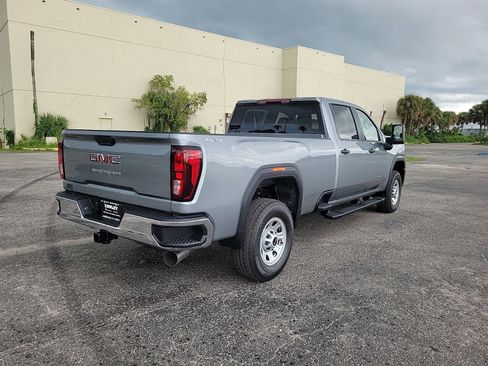 New 2025 GMC Sierra 3500 Pro image 5