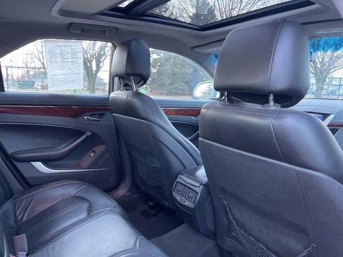 Used 2011 Cadillac CTS Luxury image 5