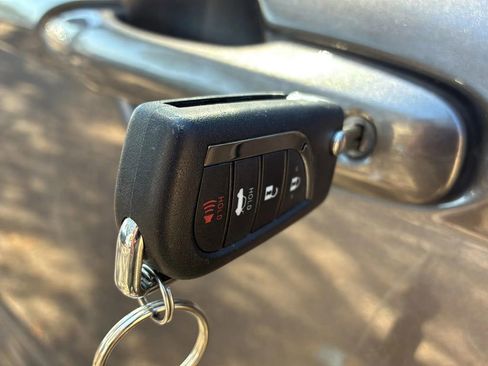 Used 2021 Toyota Camry LE FWD image 43