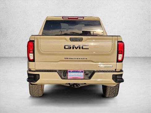 Used 2022 GMC Sierra 1500 Elevation w/ LPO, Elevation Black Package image 7