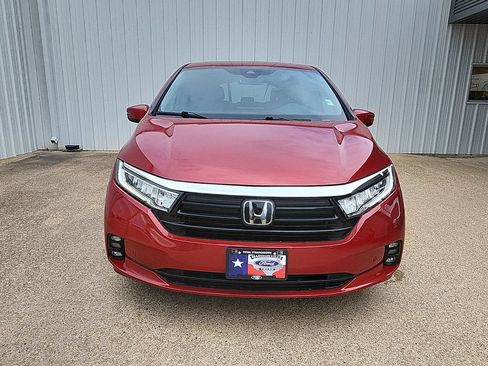 Used 2022 Honda Odyssey Elite image 3