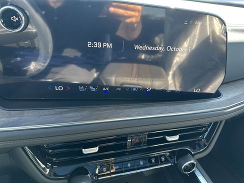 New 2026 Chevrolet Tahoe High Country w/ Sun And Tow Package image 14