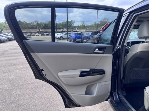 Used 2019 Kia Sportage EX w/ EX Premium Package image 12